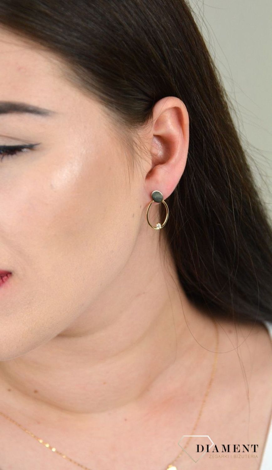 Złote kolczyki owal z błyszczącą cyrkonią KL 10007.jpg